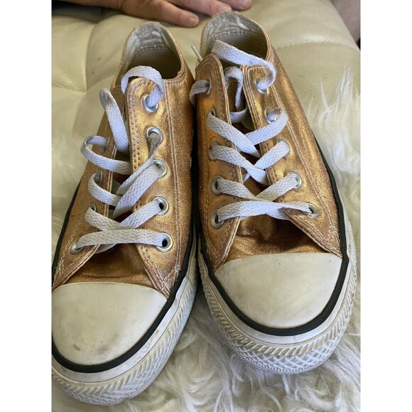 Converse All Stars Ladies Size 6/Copper Metallic/Low Top - Picture 1 of 5